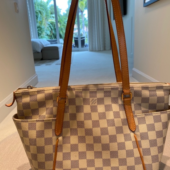 Louis Vuitton Damier Totally PM - Picture 2 of 7